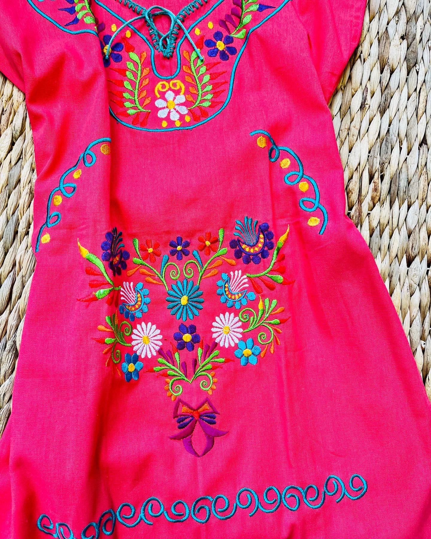 Vestido mexicano Encanto para niñas pequeñas