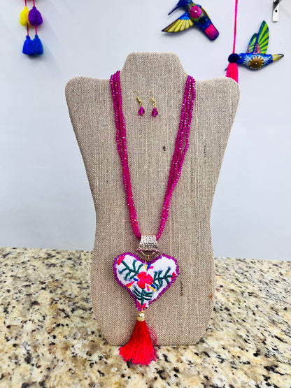 Collar de Corazón Artesanal Mexicano