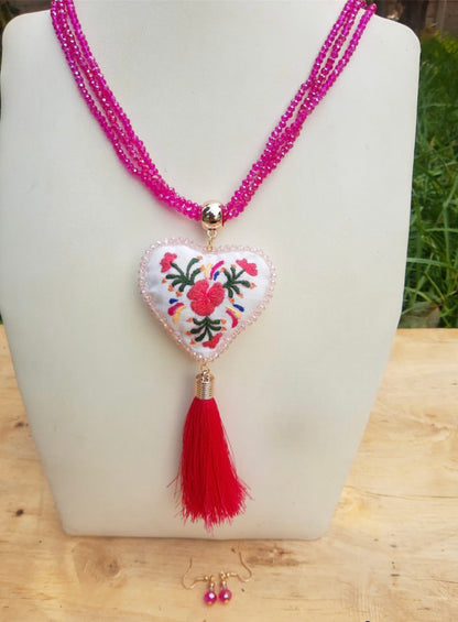 Collar de Corazón Artesanal Mexicano