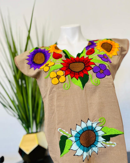 Dayamii Embroidery Mexican Blouse