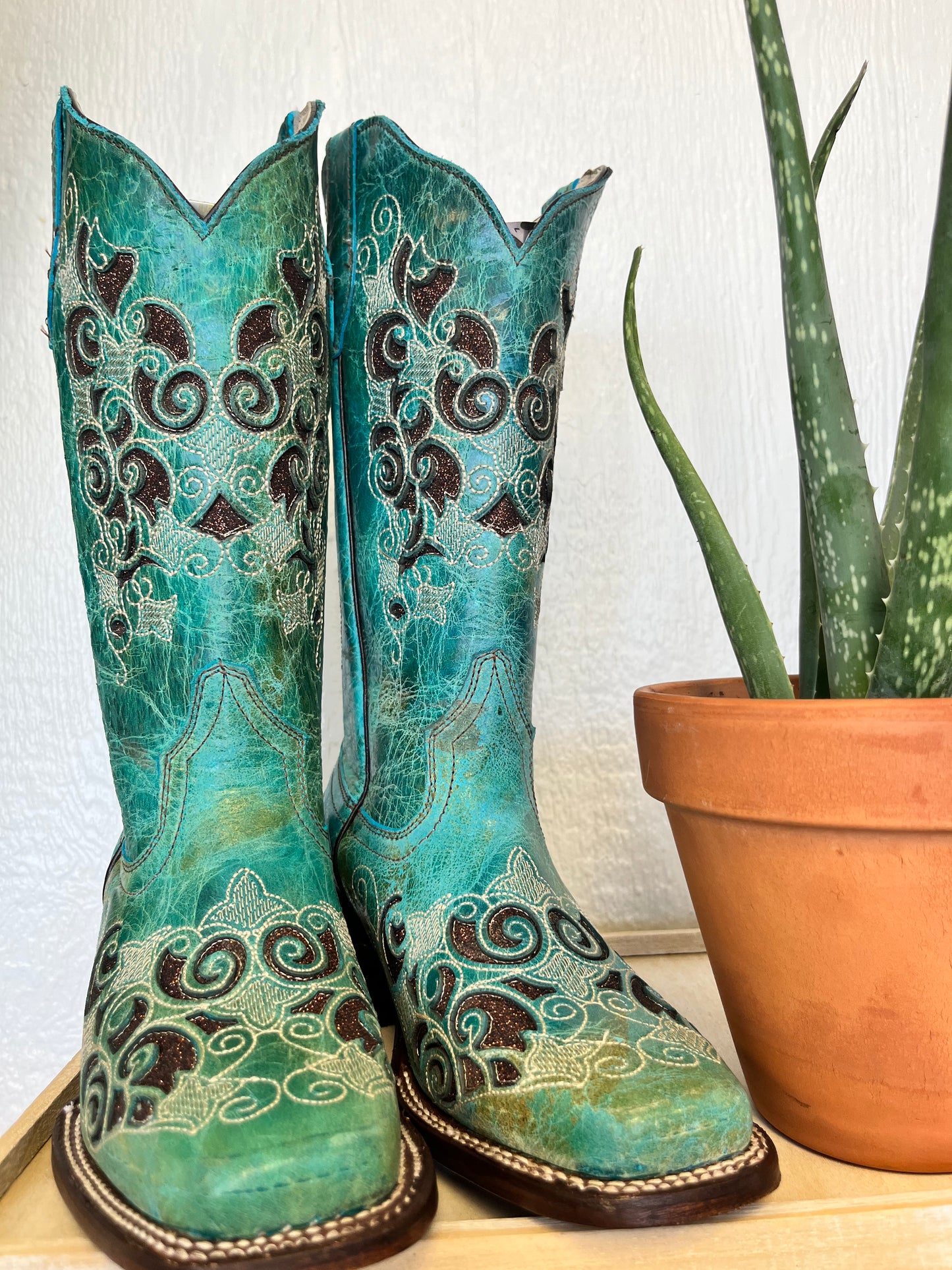 Woman’s Turquoise Western Boots-Square Toe