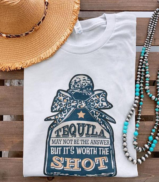 Camiseta con gráfico de tequila